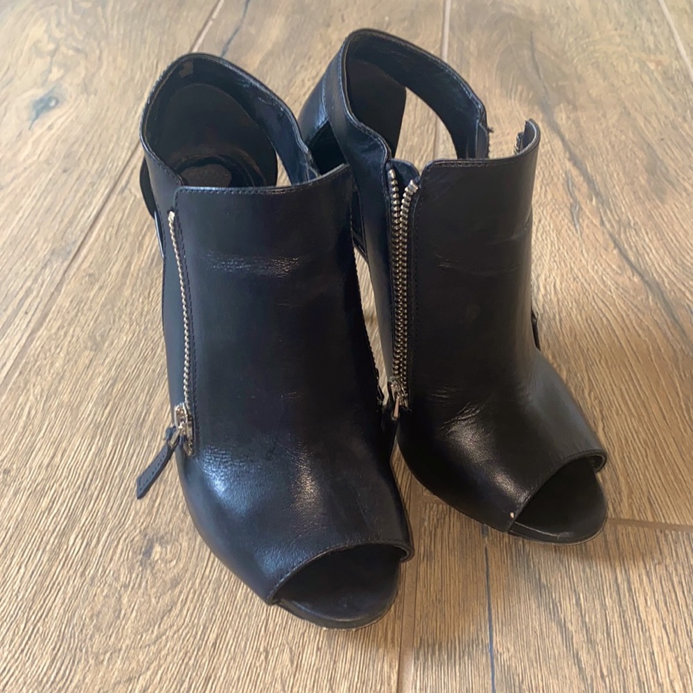 Michael Kors Heels size 6